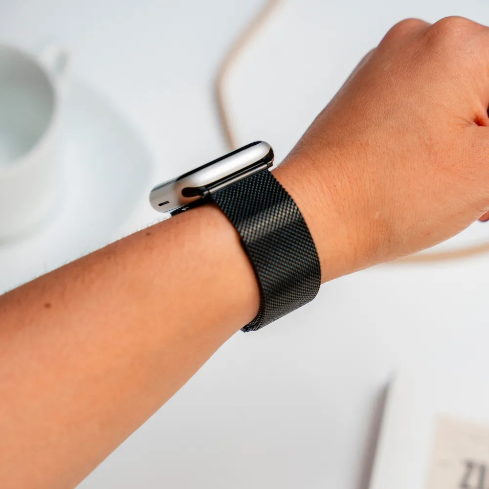 Correa_de_acero_MeshLoop_NCO_para_Apple_Watch_Imagen_posicion_4_iShop_El_Salvador