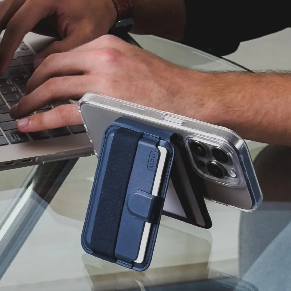 iPhone Air - 256GB - Oro Claro + Tarjetero MagSafe NCO - Azul