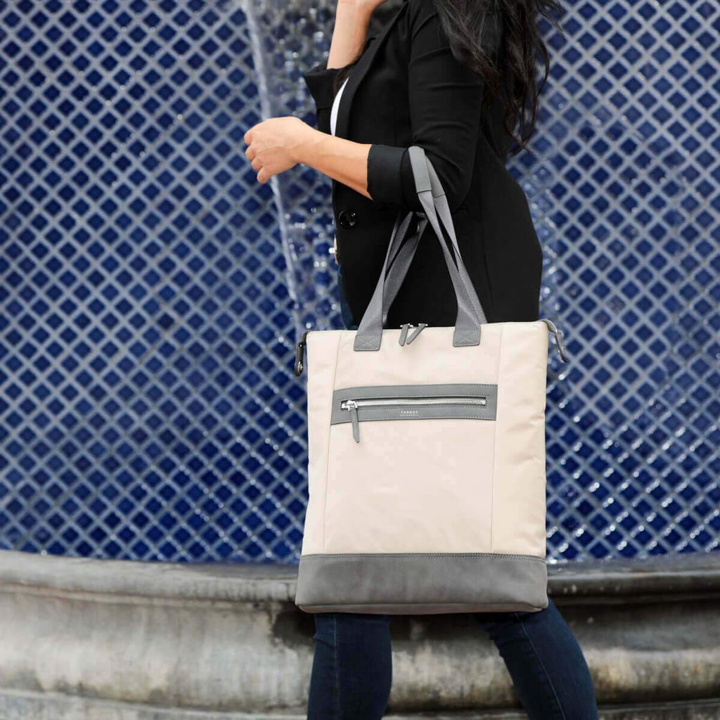 Bolsa de mano Targus 15 Newport norte-sur - Beige