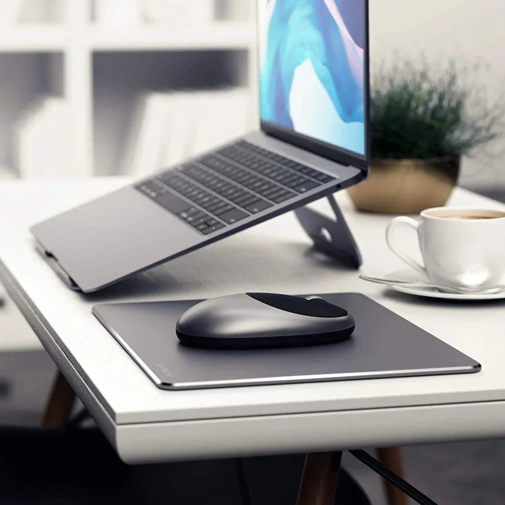 Mouse_Satechi _inalámbrico_M1_Bluetooth_Gris_espacial_Posición_7_iShop_El_Salvador