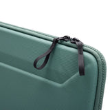Funda Thule Gauntlet 5 para MacBook Pro 14" - Verde Brumoso