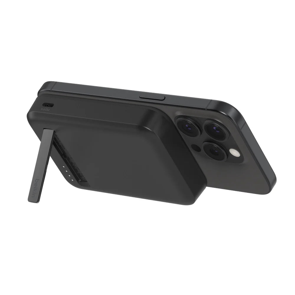 Batería Magnética Inalámbrica Belkin Qi2 - 8000 mAh + Soporte - Negro