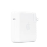 Adaptador_de_corriente_USB-C_de_96_W_Posición_3_iShop_El_Salvador